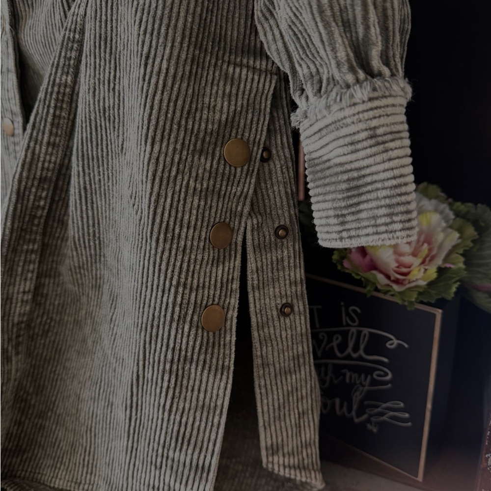 Oli & Hali Sage/ Grey Corduroy Utility Jacket - Picture 5 of 10
